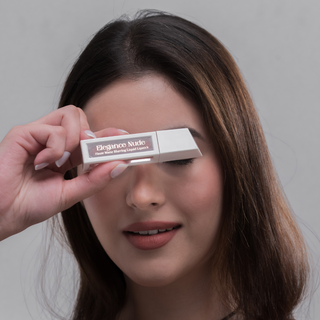 Elegance Nude: Haute Matte Blurring Liquid Lipstick