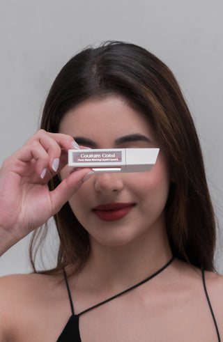 Couture Coral: Haute Matte Blurring Liquid Lipstick