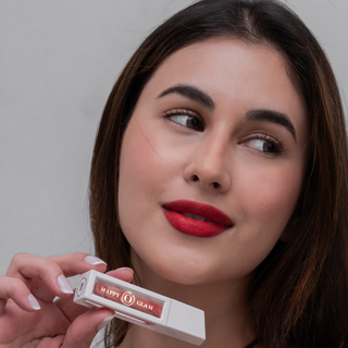 Velvet Rogue: Haute Matte Blurring Liquid Lipstick