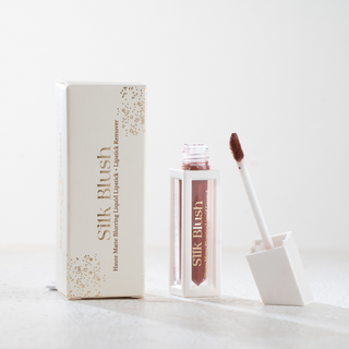 Silk Blush: Haute Matte Blurring Liquid Lipstick