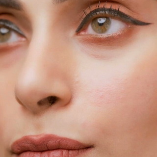 Matte Eyeliner (Smudge-Proof | Matte Finish | All-Day Hold)